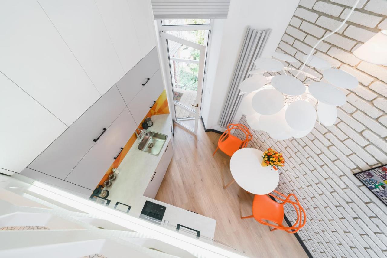 Modern, Well Organised Place In City Centre By Homeclick Краків Екстер'єр фото